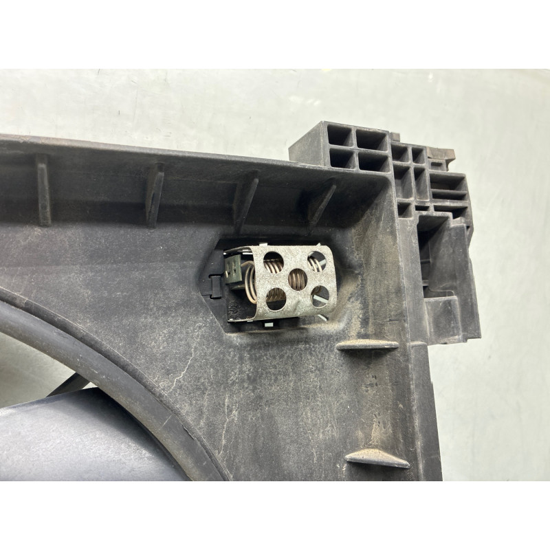 Moto ventilateur radiateur RENAULT SCENIC 2 Photo n°2
