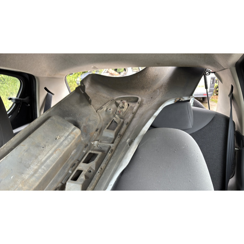 Poignee interieur avant droit PEUGEOT 107 Photo n°9