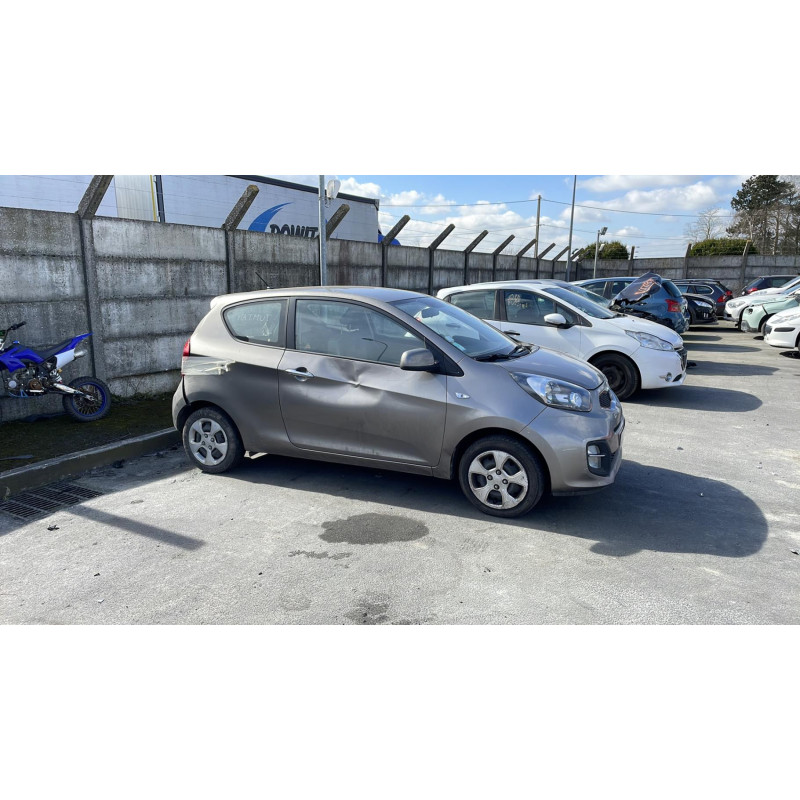 Feu de recul droit KIA PICANTO 2 Photo n°6