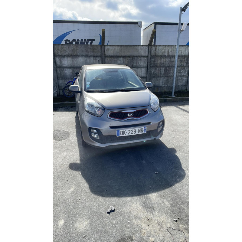 Feu de recul droit KIA PICANTO 2 Photo n°9