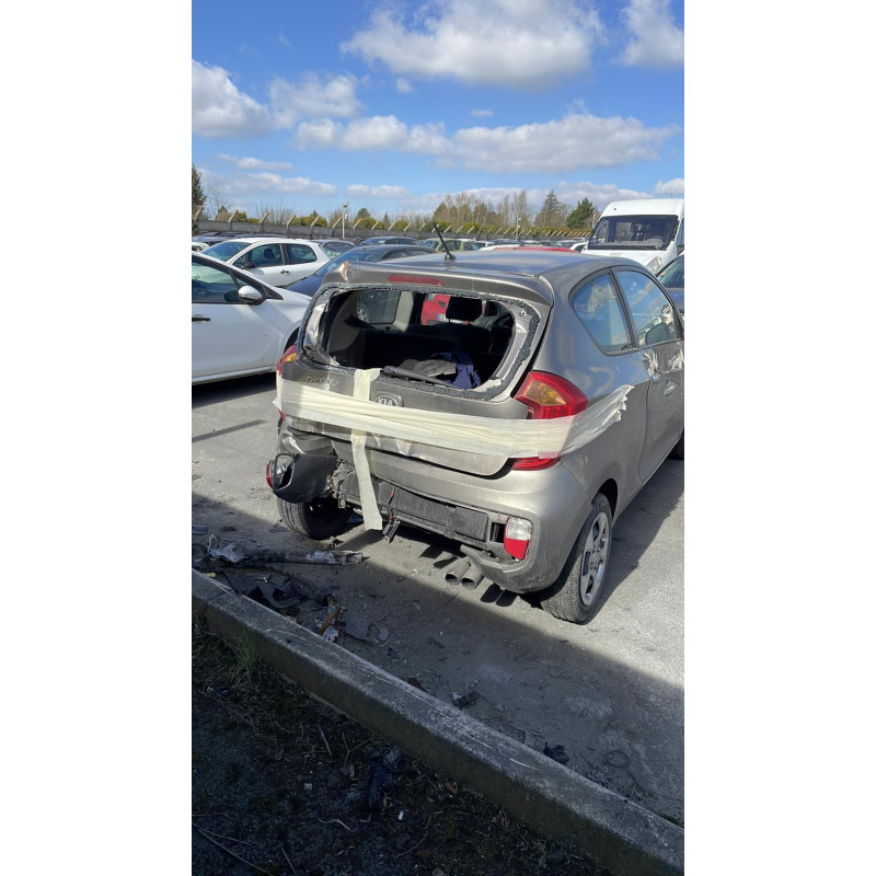 Feu de recul droit KIA PICANTO 2 Photo n°12