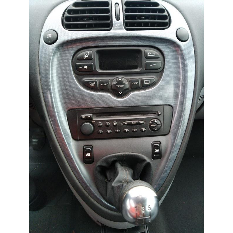 Poignee interieur avant droit CITROEN XSARA PICASSO Photo n°11
