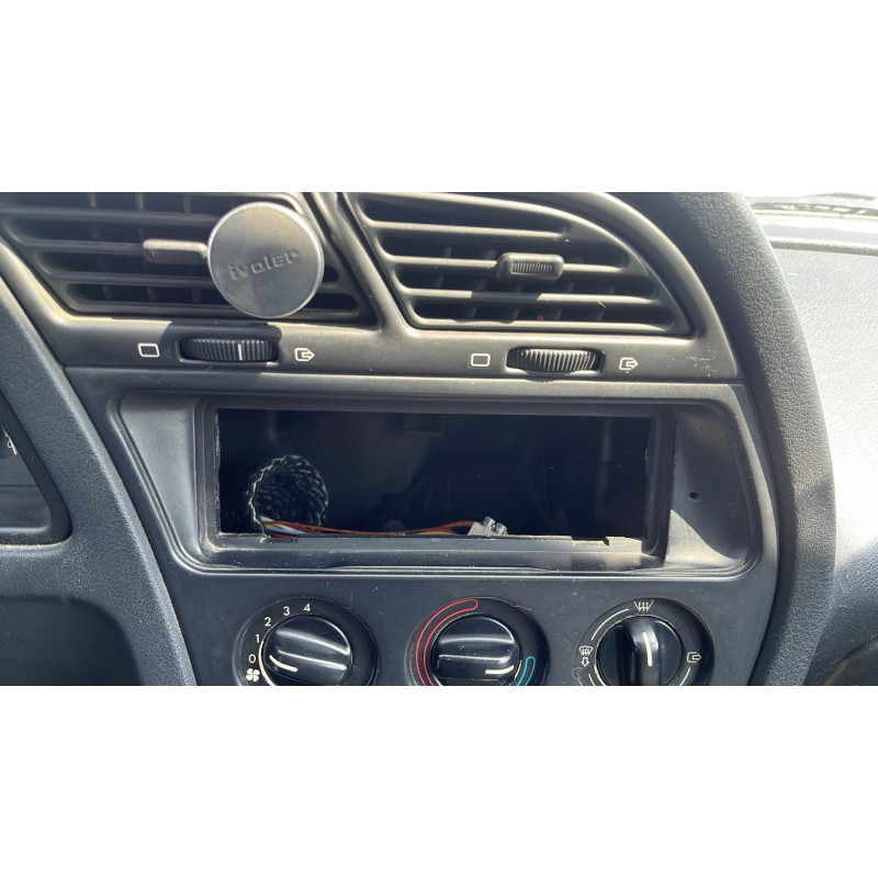 Poignee porte avant droit PEUGEOT 306 Photo n°17