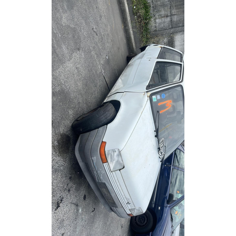 Poignee porte avant droit RENAULT SUPER 5 Photo n°9