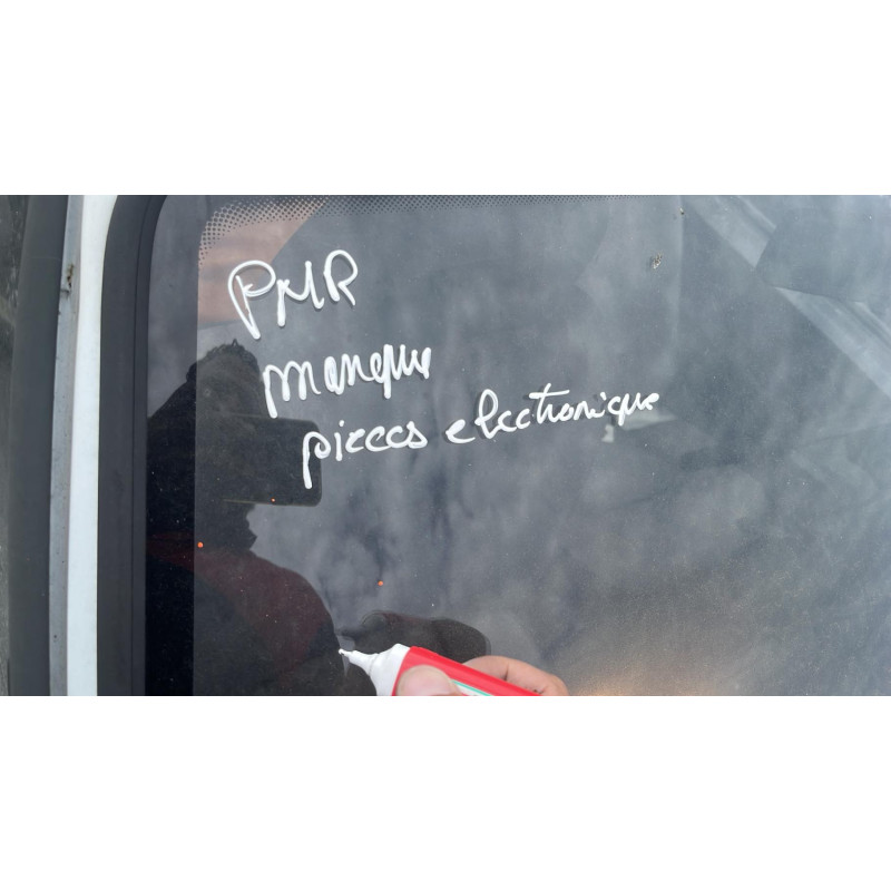 Poignee porte avant droit RENAULT SUPER 5 Photo n°12