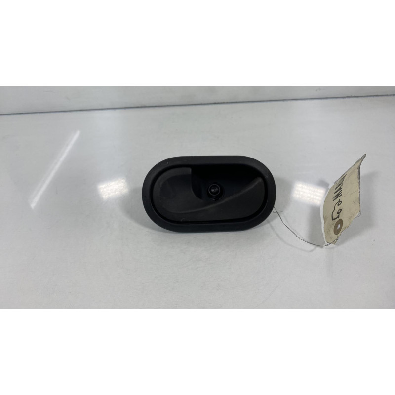 Poignee interieur avant gauche RENAULT TWINGO 3 Photo n°3