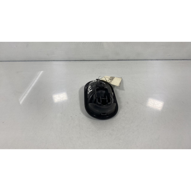 Poignee interieur arriere gauche RENAULT CLIO 3 Photo n°3