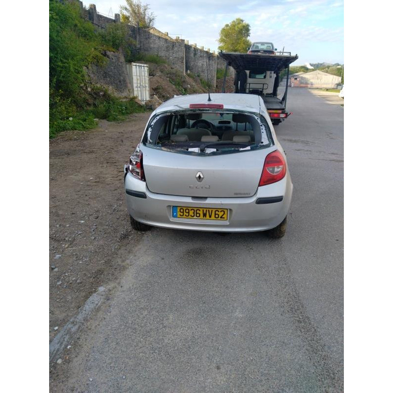 Poignee interieur arriere gauche RENAULT CLIO 3 Photo n°6