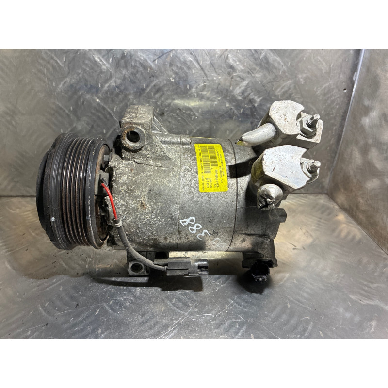 Compresseur clim FORD FOCUS 3 Photo n°3