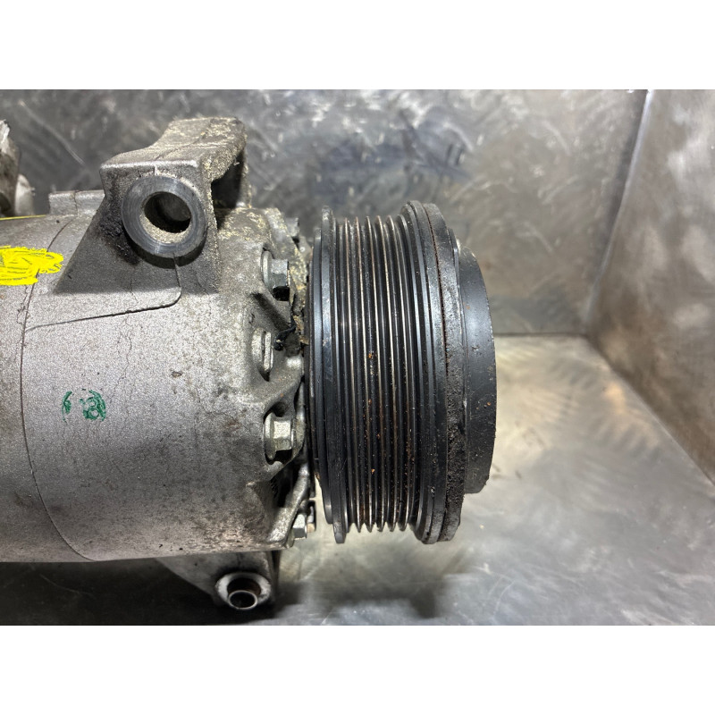 Compresseur clim FORD FOCUS 3 Photo n°4