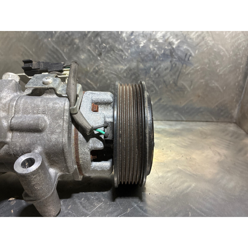 Compresseur clim FORD KA+ Photo n°3