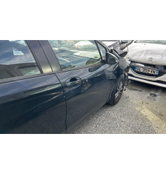 Poignee porte avant droit TOYOTA YARIS 3