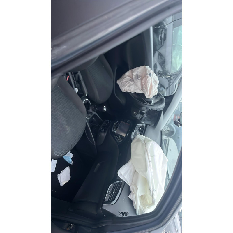 Poignee porte avant gauche OPEL CORSA E Photo n°6
