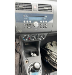 Poignee porte arriere droit SUZUKI SWIFT 3