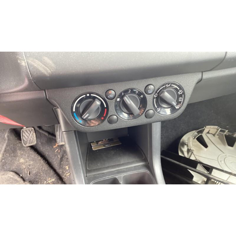 Poignee porte arriere droit SUZUKI SWIFT 3 Photo n°12
