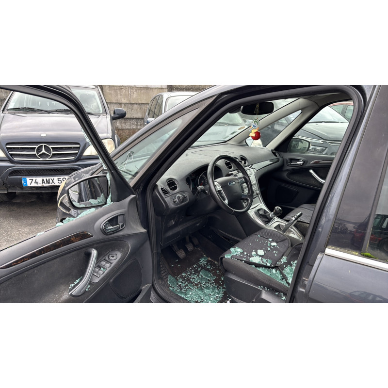 Poignee porte arriere droit FORD GALAXY 2 Photo n°13