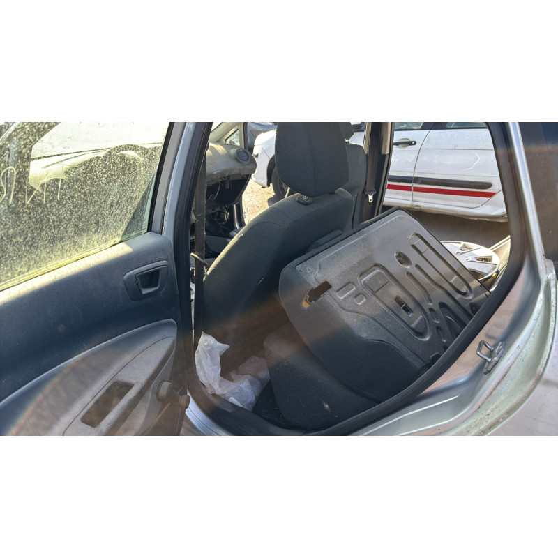 Poignee porte arriere gauche FORD FIESTA 6 Photo n°13