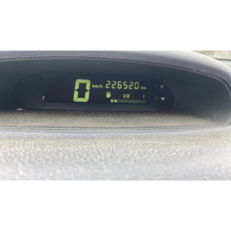 Poignee porte avant gauche RENAULT TWINGO 1 Photo n°20
