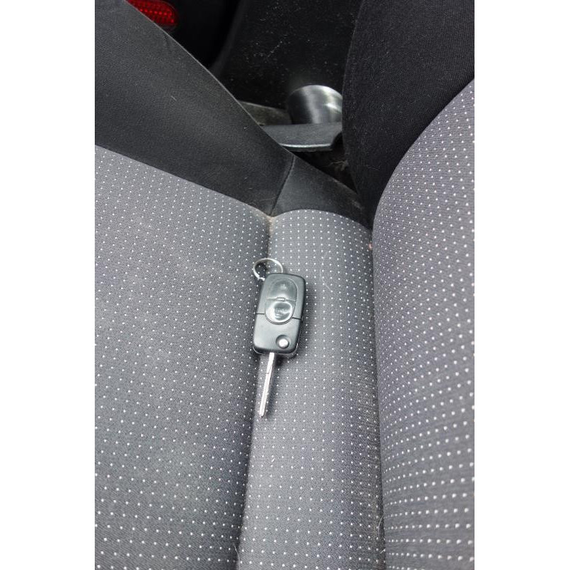 Etrier arriere droit (freinage) VOLKSWAGEN BORA Photo n°11
