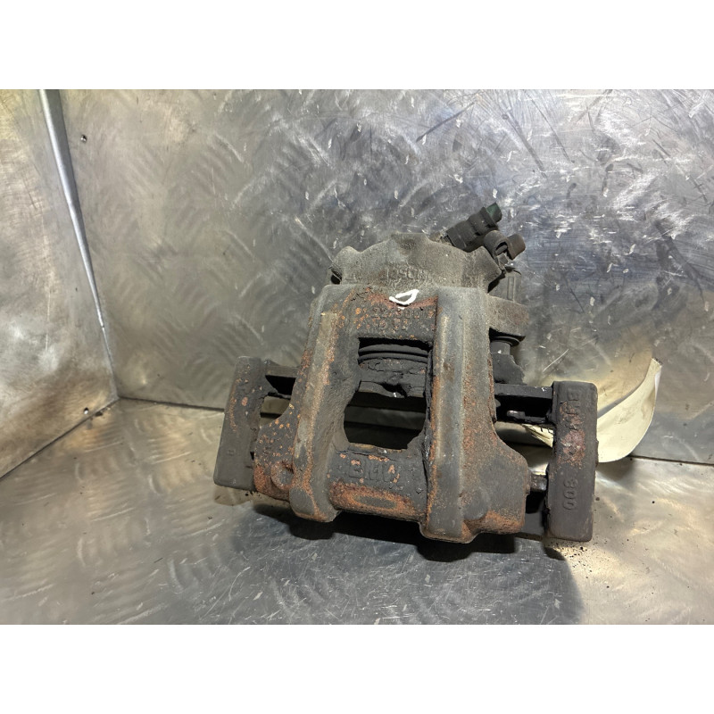 Etrier avant droit (freinage) BMW SERIE 1 F20 Photo n°3