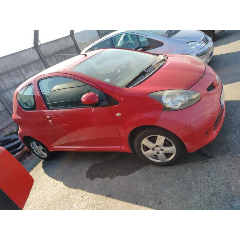 Poignee interieur avant gauche TOYOTA AYGO 1 Photo n°8