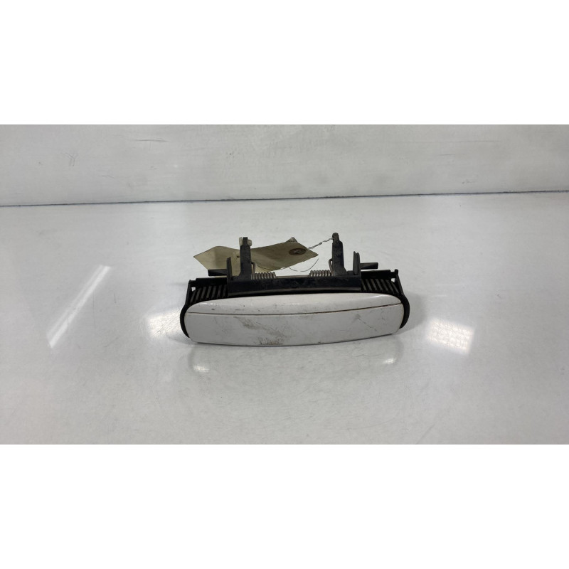 Poignee porte avant droit SEAT EXEO Photo n°3