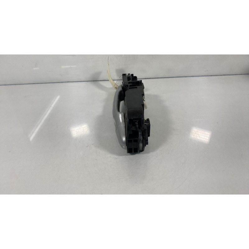 Poignee porte arriere droit RENAULT GRAND SCENIC 3 Photo n°3