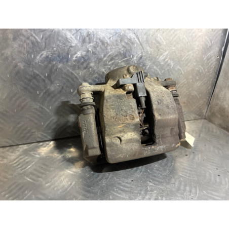 Etrier avant droit (freinage) MERCEDES CLASSE B 245