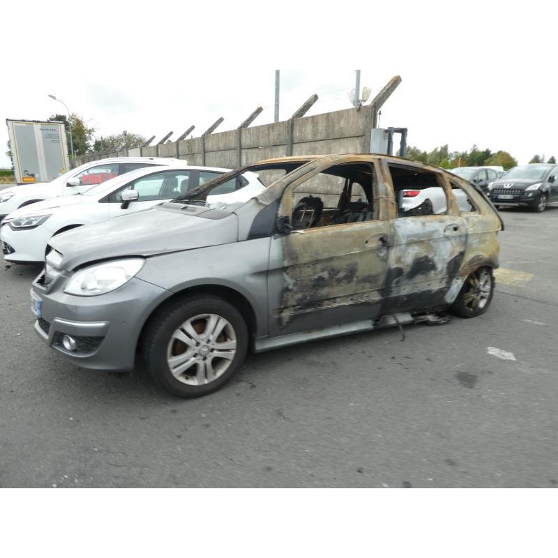 Etrier avant droit (freinage) MERCEDES CLASSE B 245 Photo n°8
