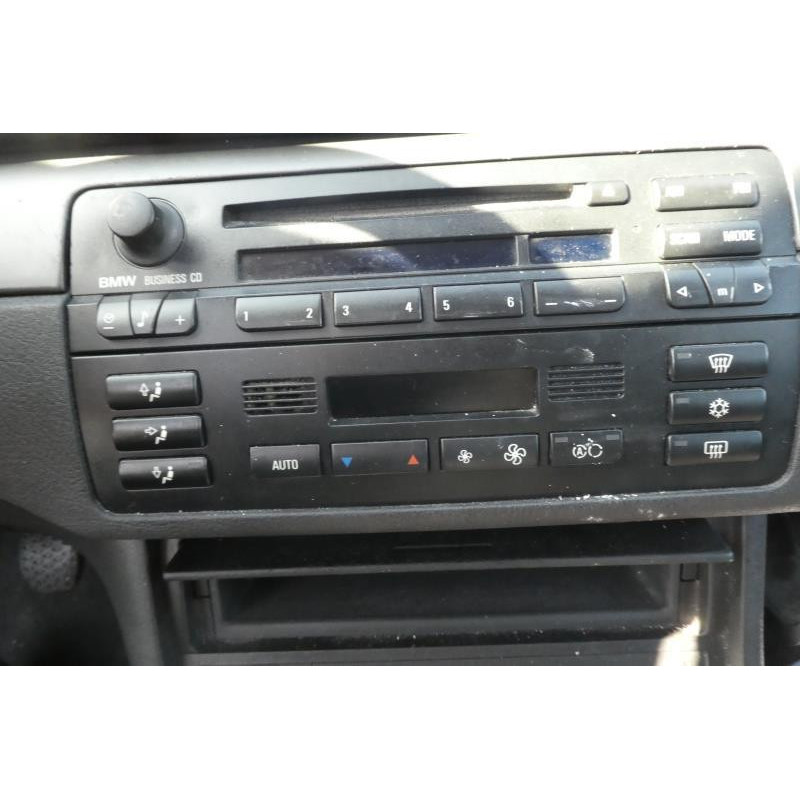 Compresseur clim BMW SERIE 3 E46 Photo n°8