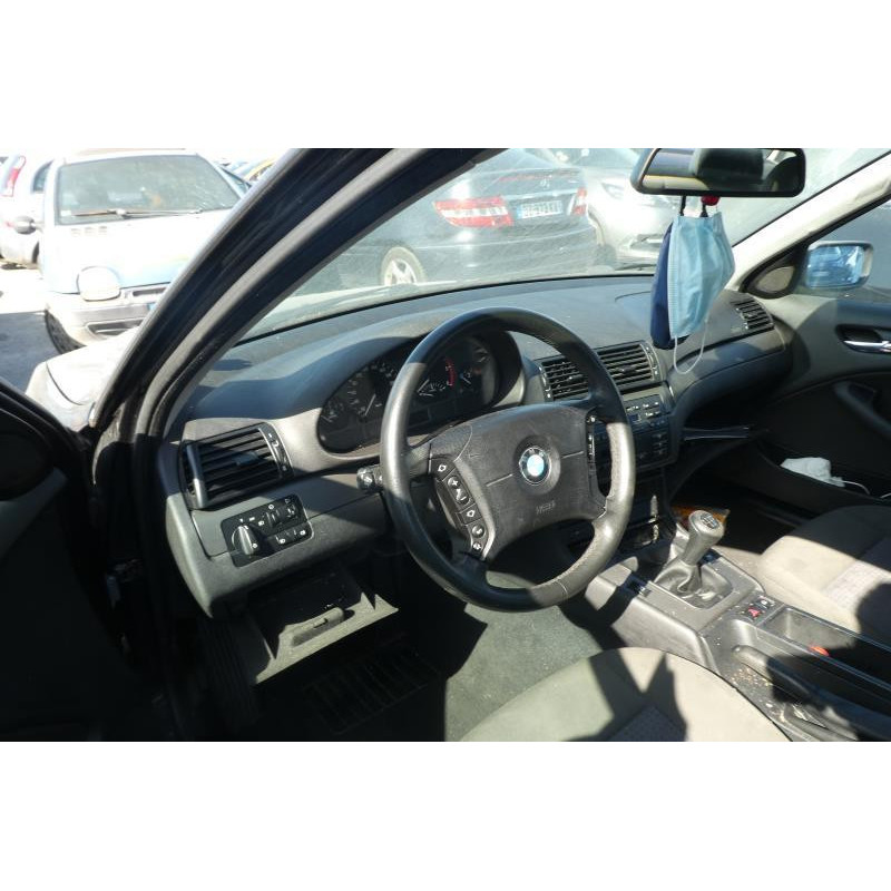 Compresseur clim BMW SERIE 3 E46 Photo n°13