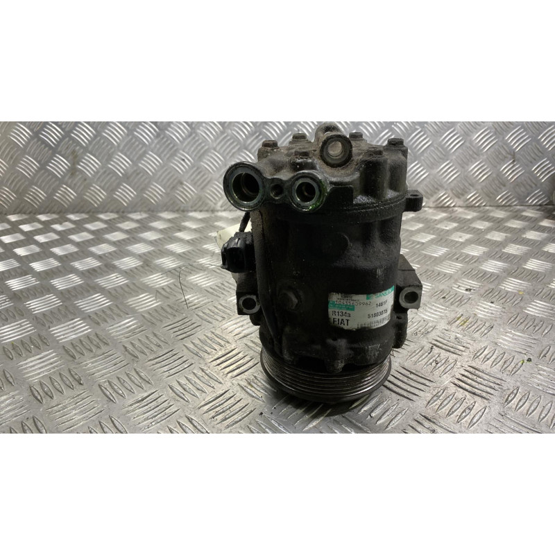 Compresseur clim FIAT PUNTO EVO 3 Photo n°4