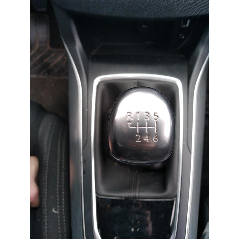 Poignee porte avant gauche PEUGEOT 308 2 SW Photo n°5