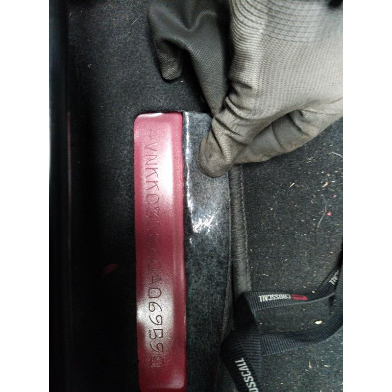 Poignee porte arriere gauche TOYOTA YARIS 3 Photo n°12