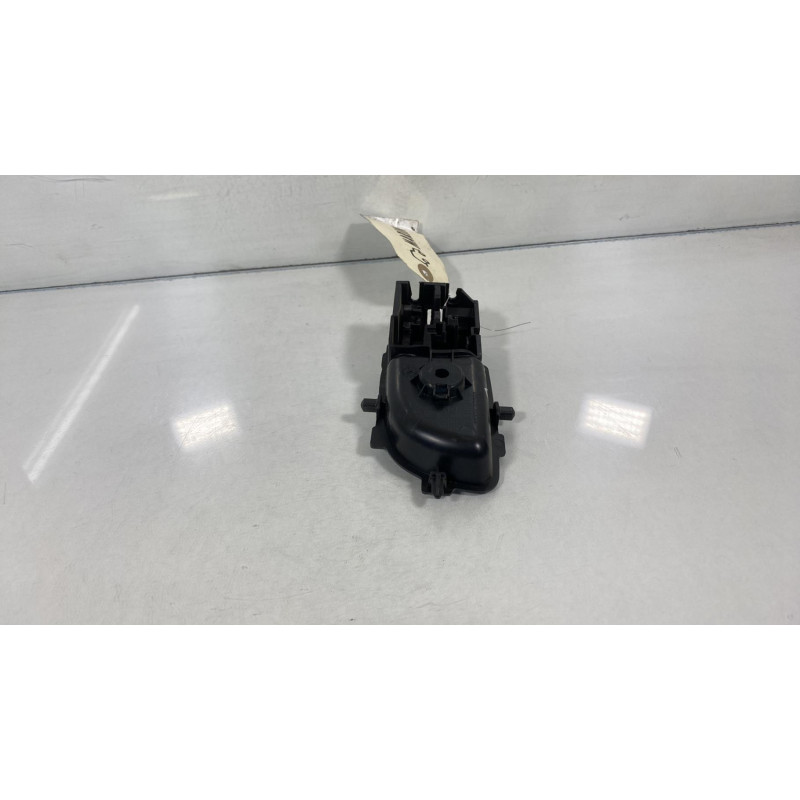 Poignee interieur arriere droit TOYOTA YARIS 3 Photo n°3