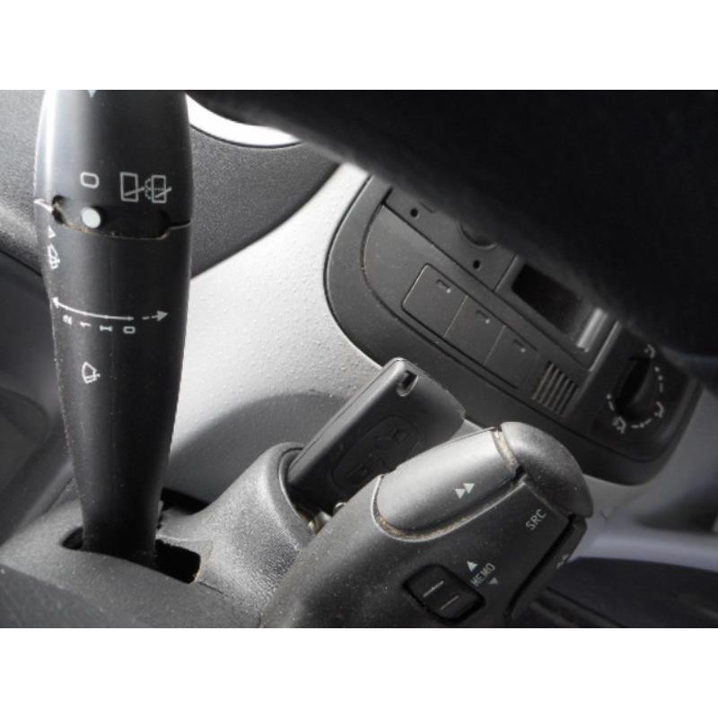 Poignee interieur avant droit CITROEN C3 1 Photo n°10