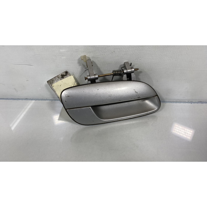 Poignee porte arriere droit HYUNDAI ELANTRA 1 Photo n°1