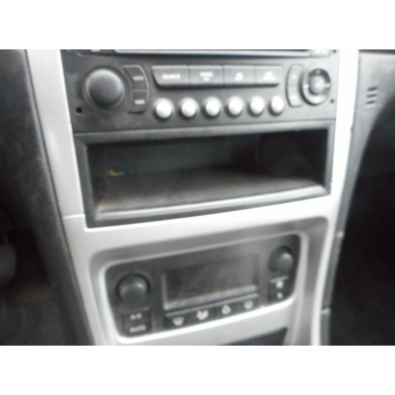 Poignee interieur avant droit PEUGEOT 307 Photo n°10