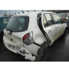 Poignee porte arriere gauche TOYOTA YARIS 2