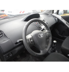 Poignee porte arriere gauche TOYOTA YARIS 2