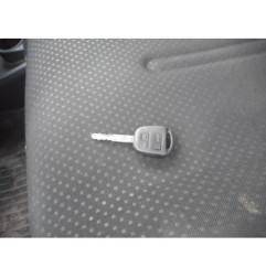Poignee porte arriere gauche TOYOTA YARIS 2