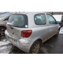 Poignee interieur avant droit TOYOTA YARIS 1