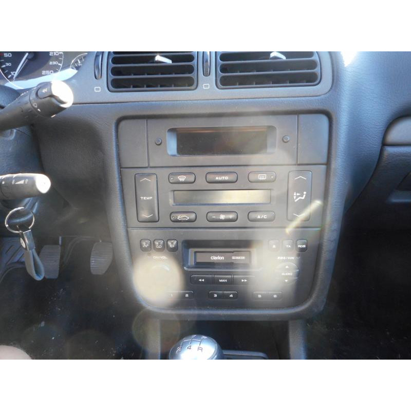 Poignee porte avant droit PEUGEOT 406 Photo n°9