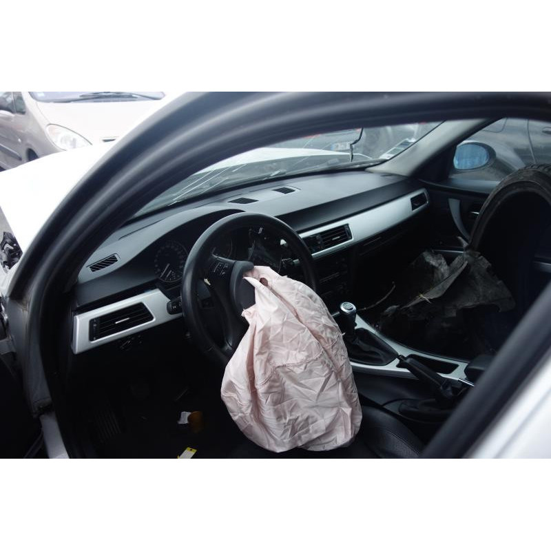 Poignee porte arriere gauche BMW SERIE 3 E90 Photo n°8