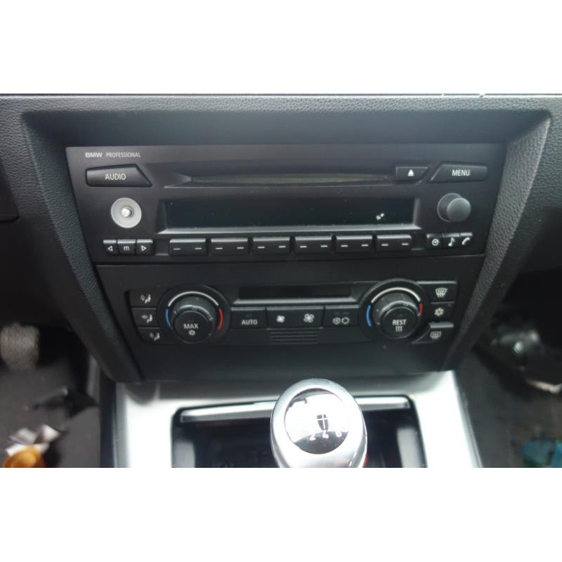 Poignee porte arriere gauche BMW SERIE 3 E90 Photo n°9