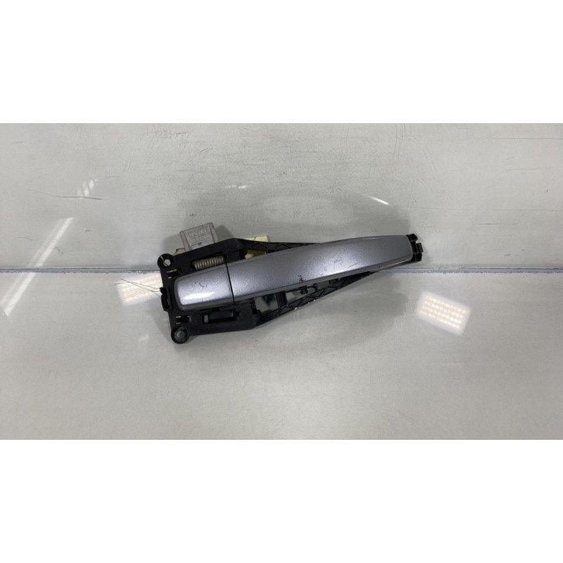Poignee porte arriere droit OPEL ZAFIRA B Photo n°1