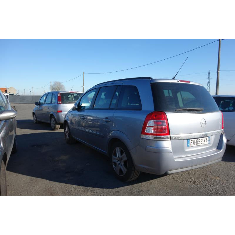 Poignee porte arriere droit OPEL ZAFIRA B Photo n°7