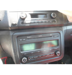 Poignee porte avant droit SKODA FABIA 2
