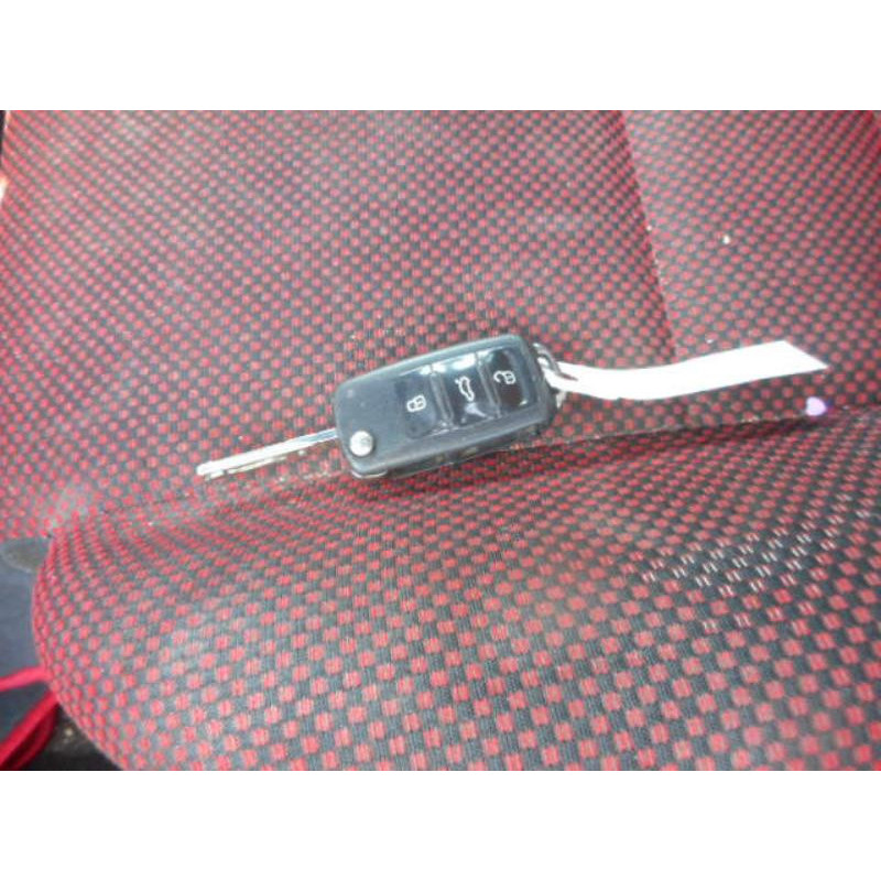 Poignee porte avant droit SKODA FABIA 2 Photo n°12