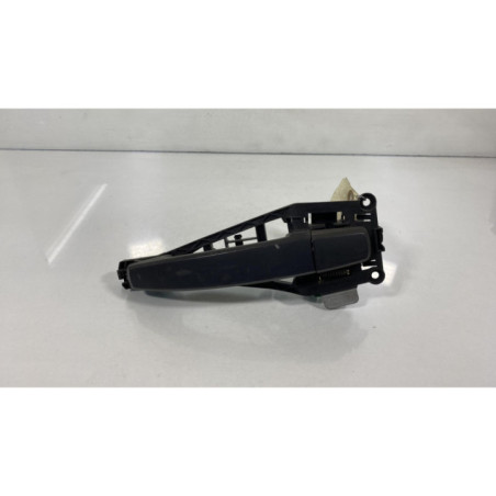 Poignee porte avant droit OPEL CORSA D Photo n°1